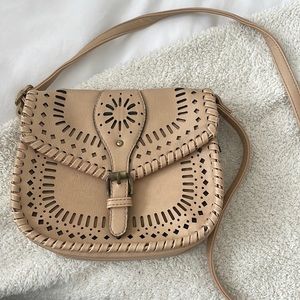 Spring cut out design cross body purse